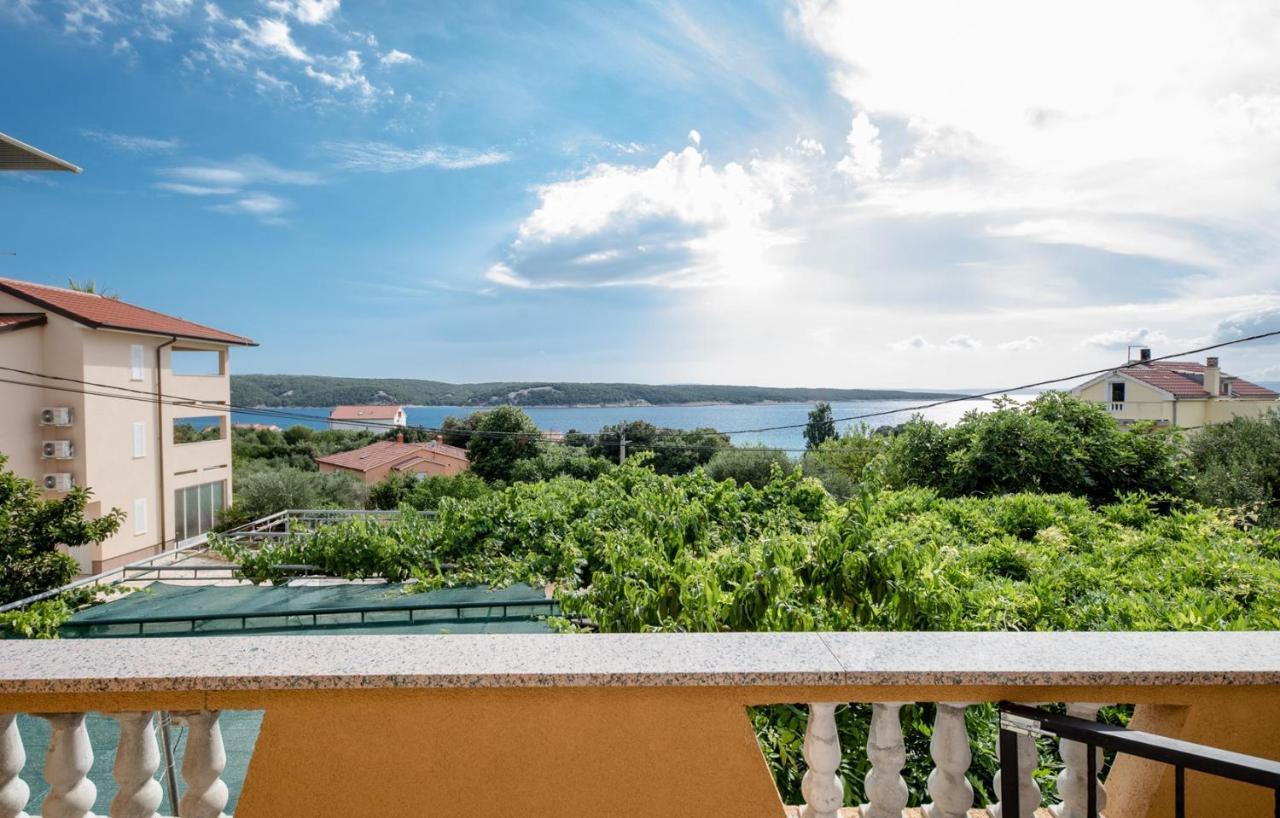 Apartments Makaus Supetarska Draga Rom bilde